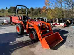 Kubota B7610HSD
