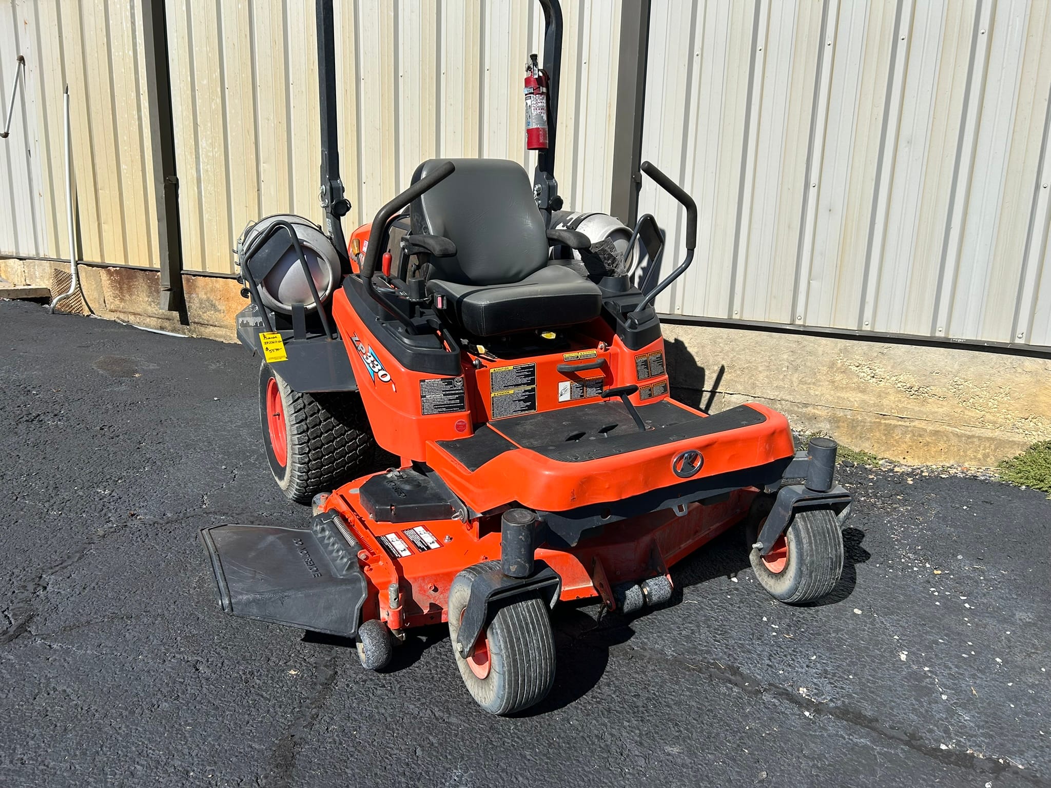 Kubota ZP330P